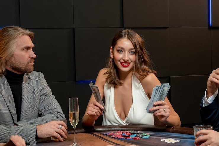 Live roulette and blackjack table view